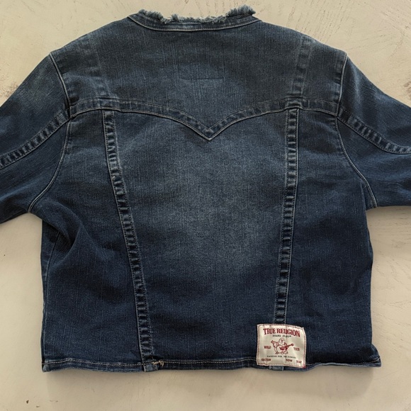 True Religion Y2K Slim Jimmy Dark Blue Jean Jacket frayed collarless neck - Picture 13 of 16